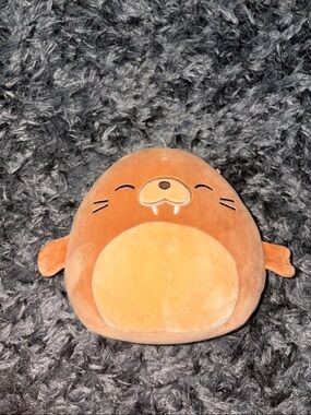 Walrus Squishmallow